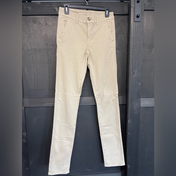 Three pairs of American eagle pants - Picture 2 of 12